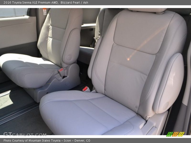 Blizzard Pearl / Ash 2016 Toyota Sienna XLE Premium AWD