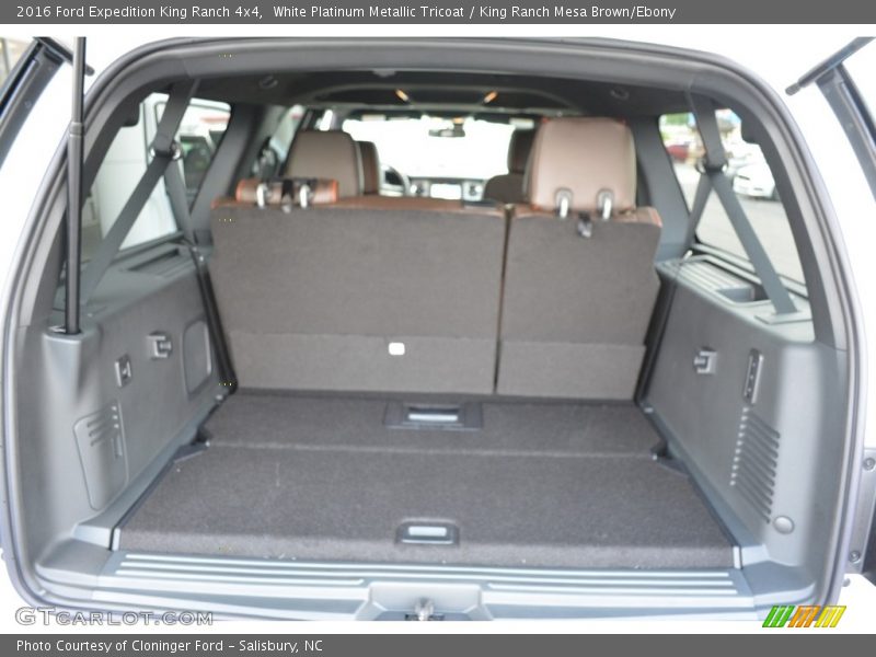  2016 Expedition King Ranch 4x4 Trunk