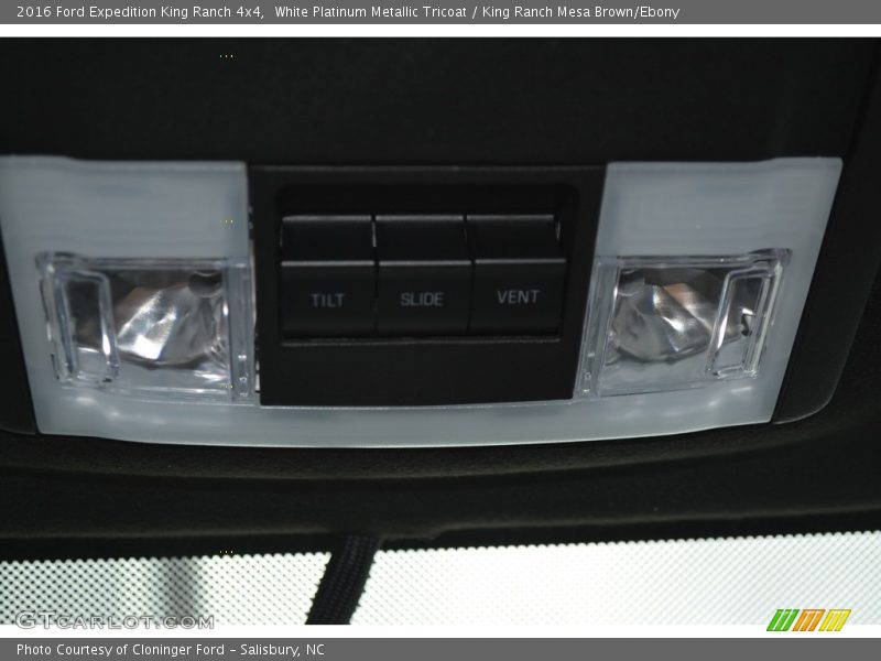 White Platinum Metallic Tricoat / King Ranch Mesa Brown/Ebony 2016 Ford Expedition King Ranch 4x4