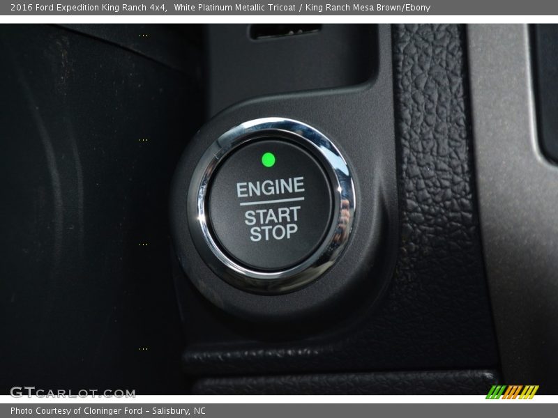 White Platinum Metallic Tricoat / King Ranch Mesa Brown/Ebony 2016 Ford Expedition King Ranch 4x4