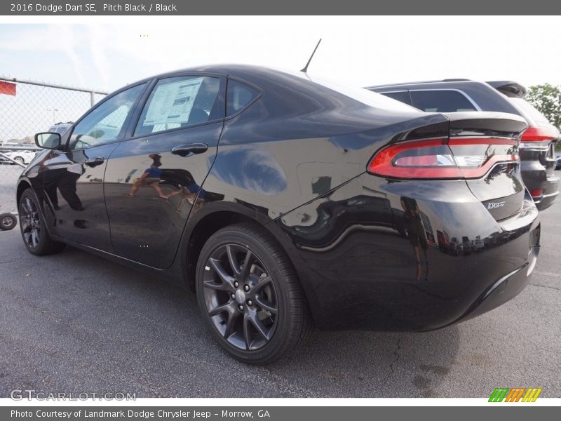 Pitch Black / Black 2016 Dodge Dart SE