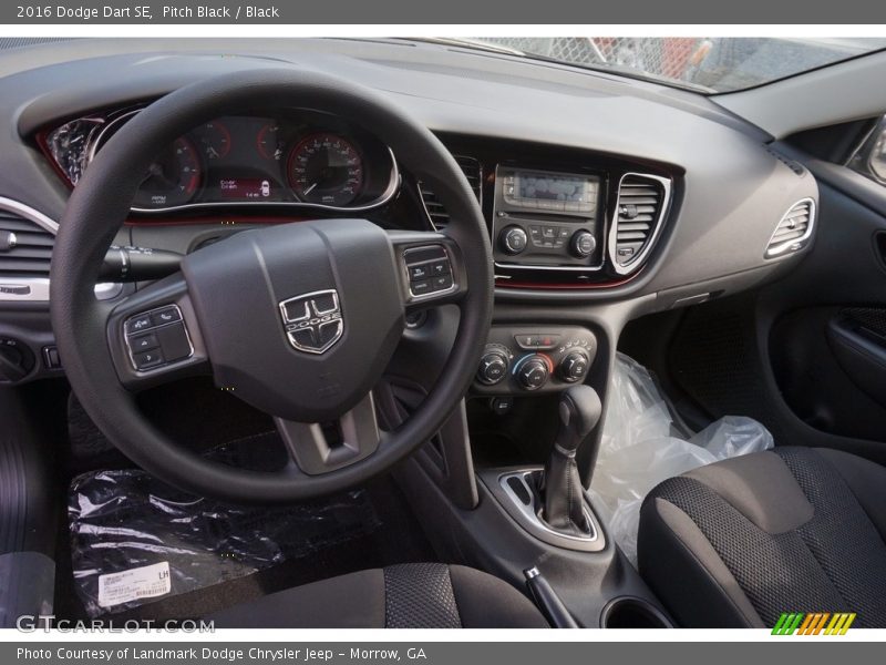 Pitch Black / Black 2016 Dodge Dart SE