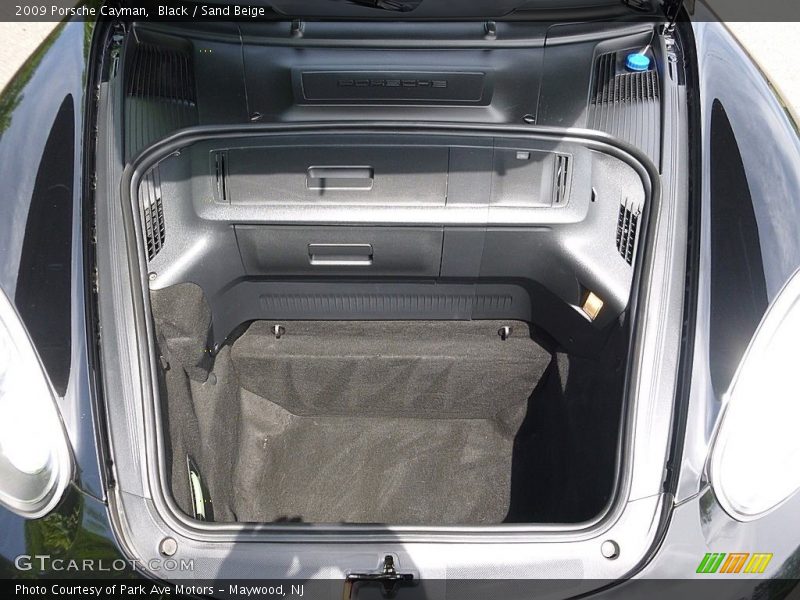  2009 Cayman  Trunk