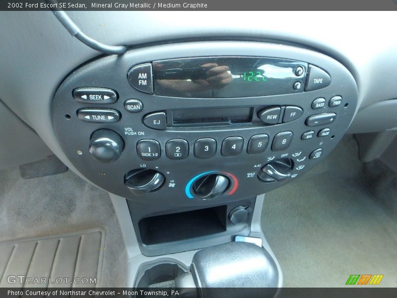 Mineral Gray Metallic / Medium Graphite 2002 Ford Escort SE Sedan