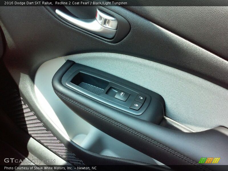 Redline 2 Coat Pearl / Black/Light Tungsten 2016 Dodge Dart SXT Rallye