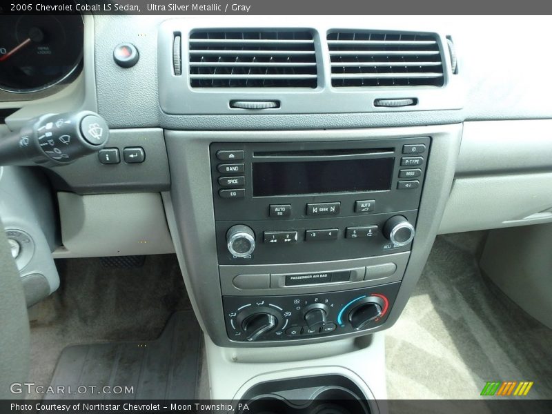Ultra Silver Metallic / Gray 2006 Chevrolet Cobalt LS Sedan