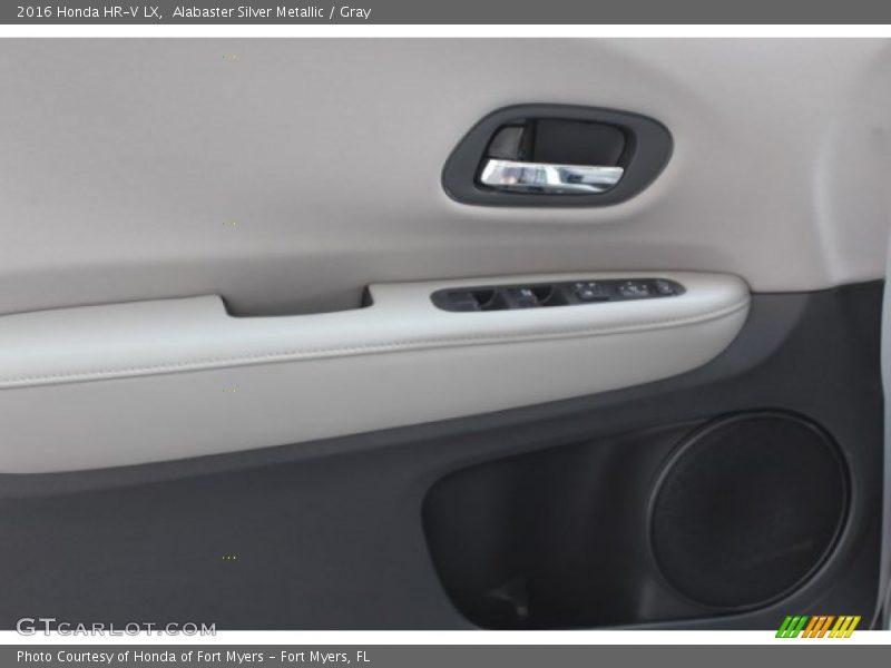 Alabaster Silver Metallic / Gray 2016 Honda HR-V LX