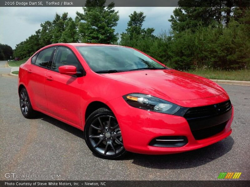 TorRed / Black 2016 Dodge Dart SE