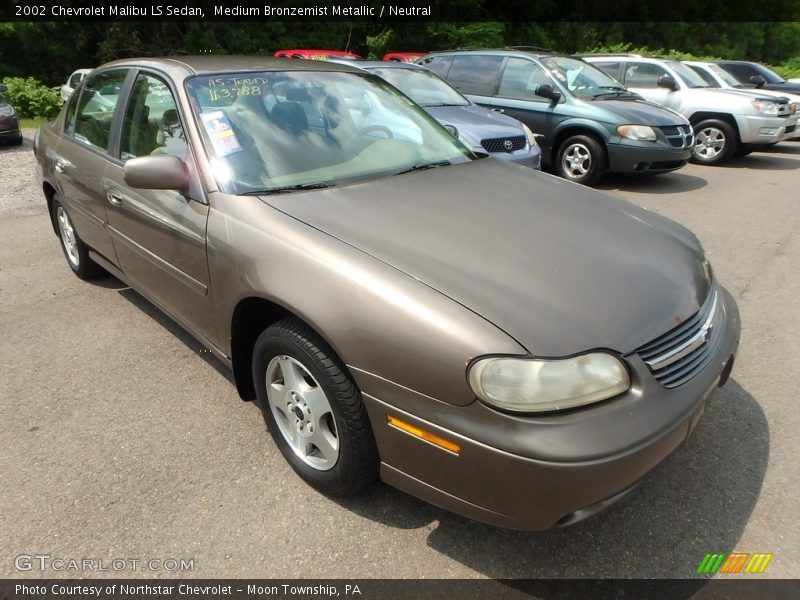 Medium Bronzemist Metallic / Neutral 2002 Chevrolet Malibu LS Sedan