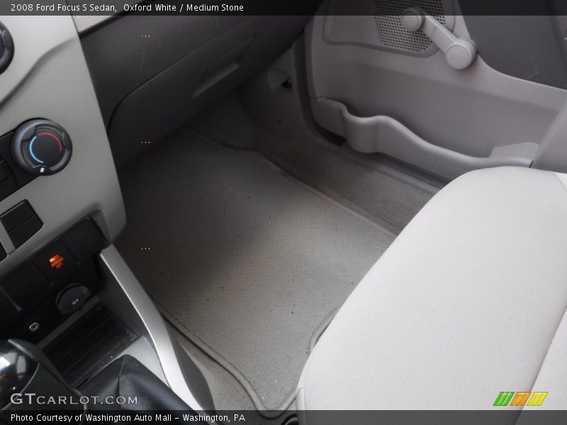 Oxford White / Medium Stone 2008 Ford Focus S Sedan