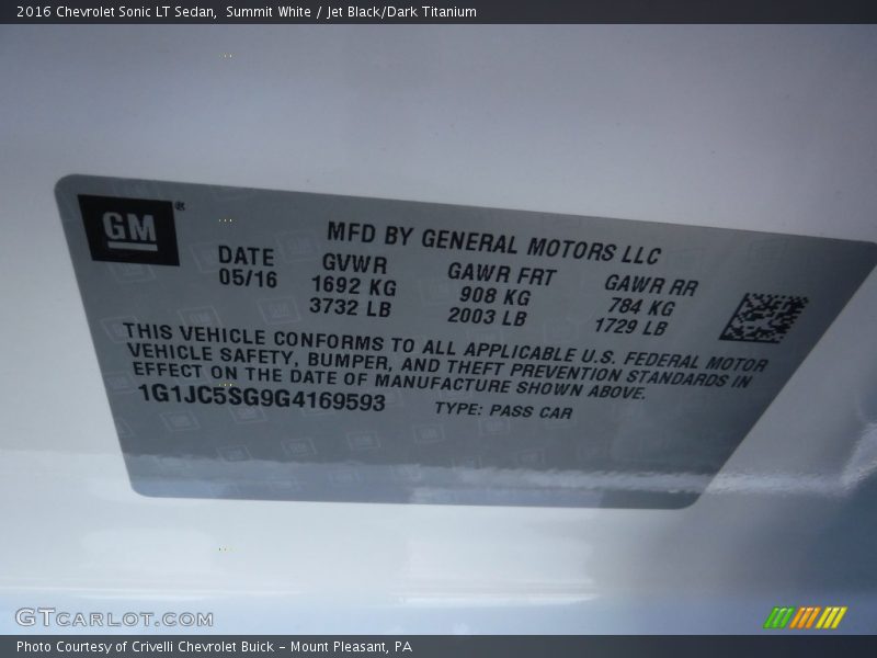 Summit White / Jet Black/Dark Titanium 2016 Chevrolet Sonic LT Sedan