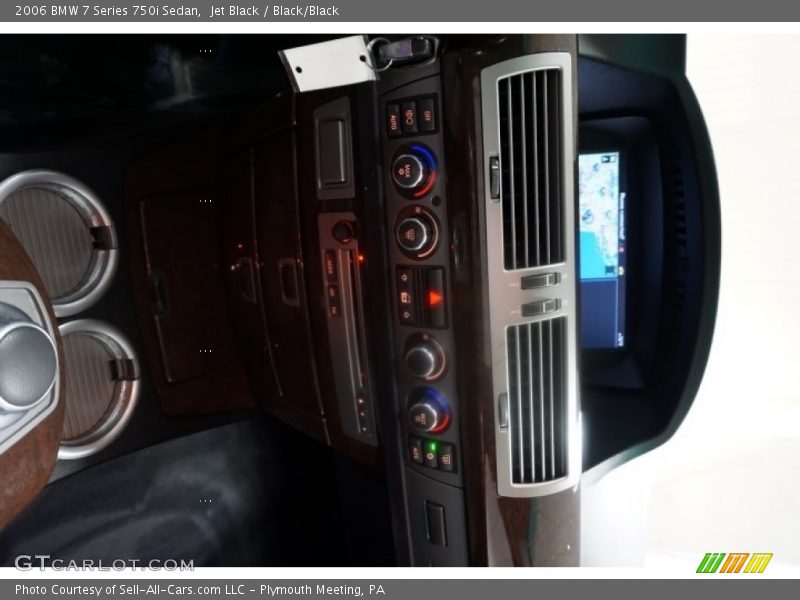 Jet Black / Black/Black 2006 BMW 7 Series 750i Sedan