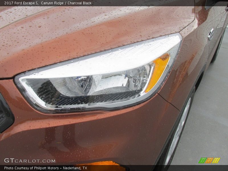 Canyon Ridge / Charcoal Black 2017 Ford Escape S