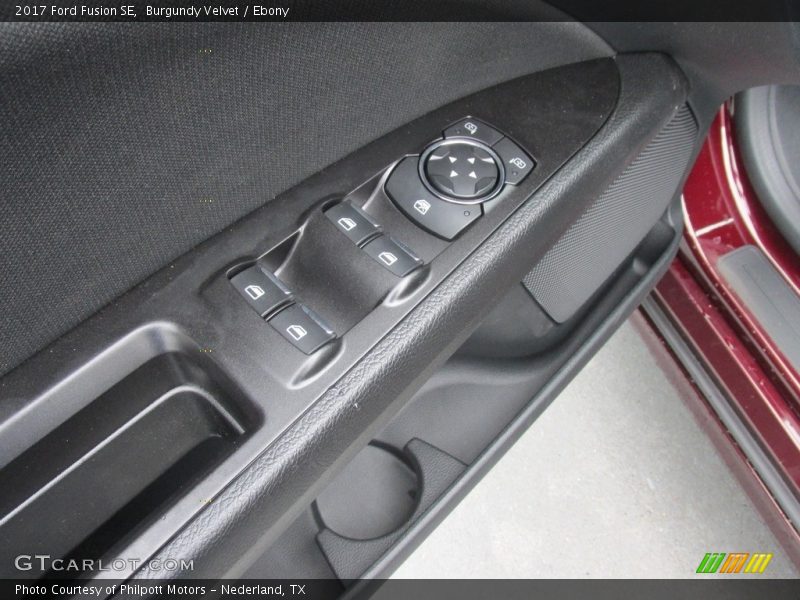 Burgundy Velvet / Ebony 2017 Ford Fusion SE