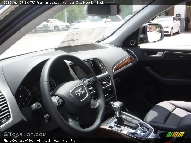Monsoon Gray Metallic / Black 2016 Audi Q5 2.0 TFSI Premium quattro