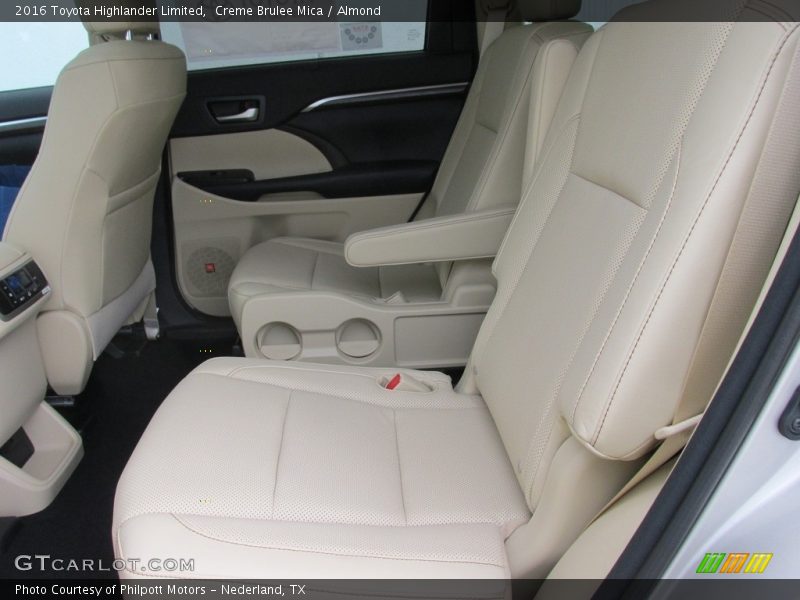 Creme Brulee Mica / Almond 2016 Toyota Highlander Limited
