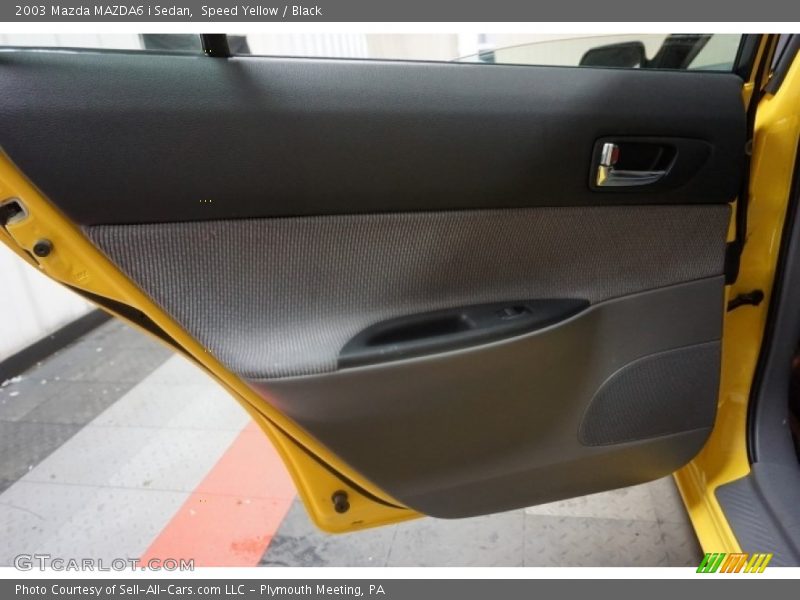 Speed Yellow / Black 2003 Mazda MAZDA6 i Sedan