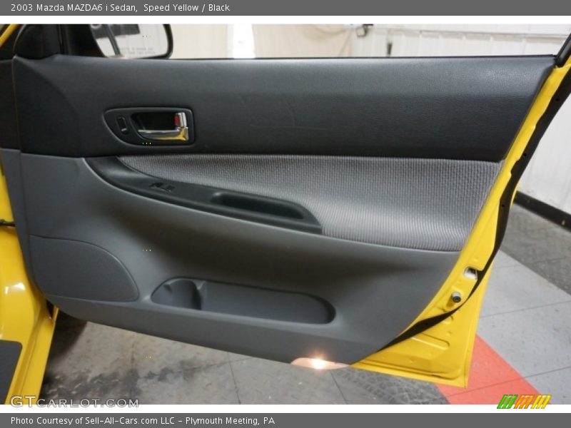 Speed Yellow / Black 2003 Mazda MAZDA6 i Sedan