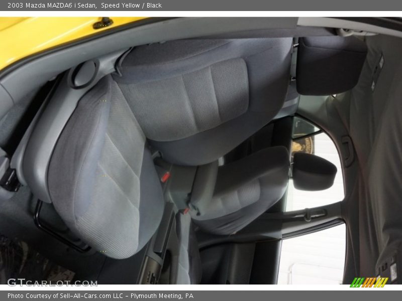Speed Yellow / Black 2003 Mazda MAZDA6 i Sedan