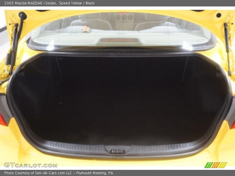 Speed Yellow / Black 2003 Mazda MAZDA6 i Sedan