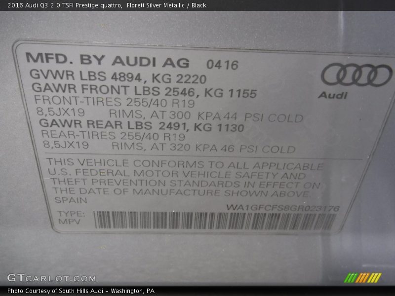 Florett Silver Metallic / Black 2016 Audi Q3 2.0 TSFI Prestige quattro