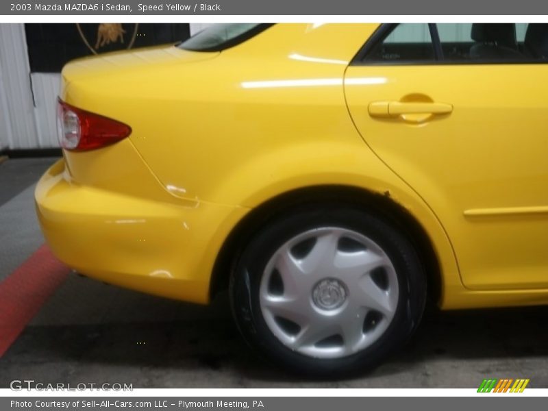 Speed Yellow / Black 2003 Mazda MAZDA6 i Sedan