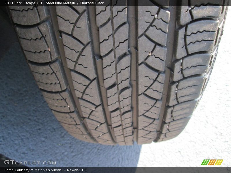 Steel Blue Metallic / Charcoal Black 2011 Ford Escape XLT