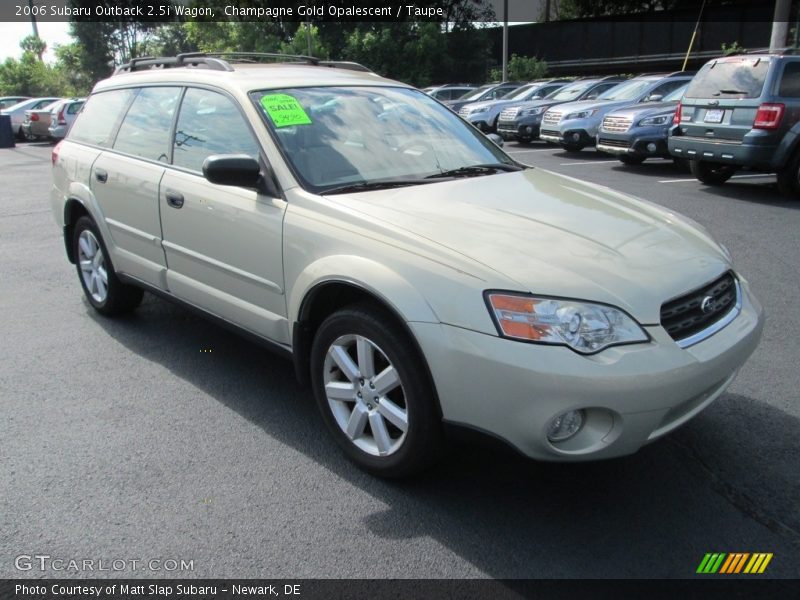 Champagne Gold Opalescent / Taupe 2006 Subaru Outback 2.5i Wagon