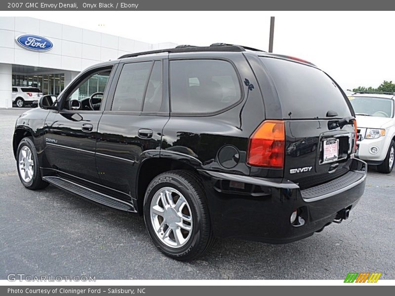 Onyx Black / Ebony 2007 GMC Envoy Denali