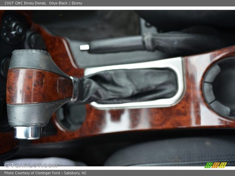 Onyx Black / Ebony 2007 GMC Envoy Denali