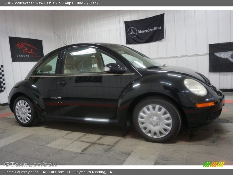 Black / Black 2007 Volkswagen New Beetle 2.5 Coupe
