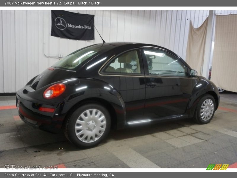 Black / Black 2007 Volkswagen New Beetle 2.5 Coupe