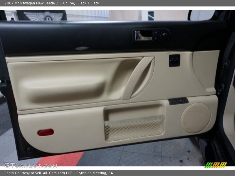 Black / Black 2007 Volkswagen New Beetle 2.5 Coupe
