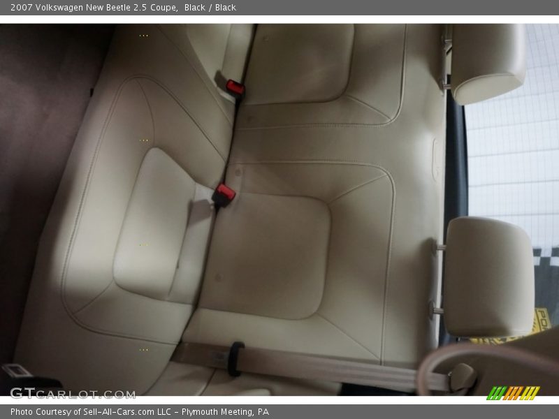 Black / Black 2007 Volkswagen New Beetle 2.5 Coupe