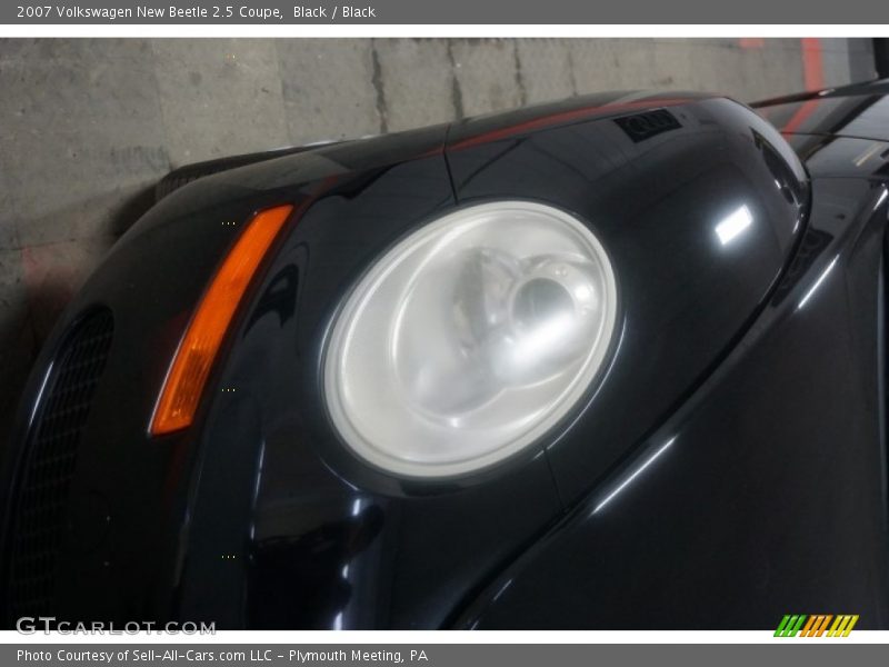 Black / Black 2007 Volkswagen New Beetle 2.5 Coupe