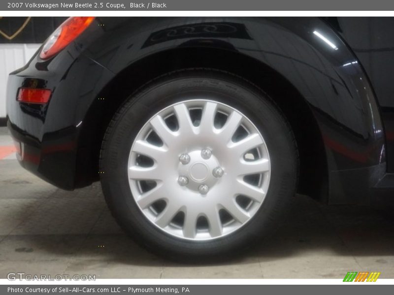 Black / Black 2007 Volkswagen New Beetle 2.5 Coupe