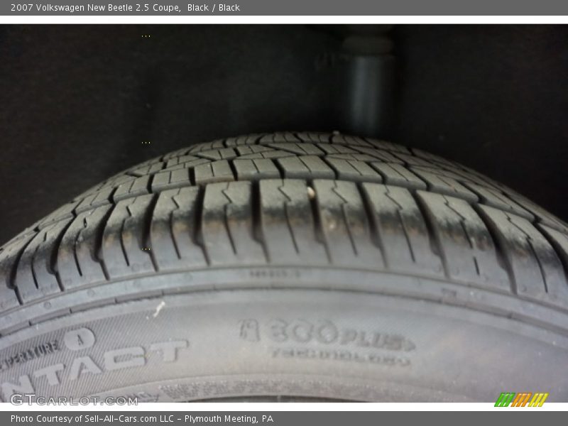Black / Black 2007 Volkswagen New Beetle 2.5 Coupe