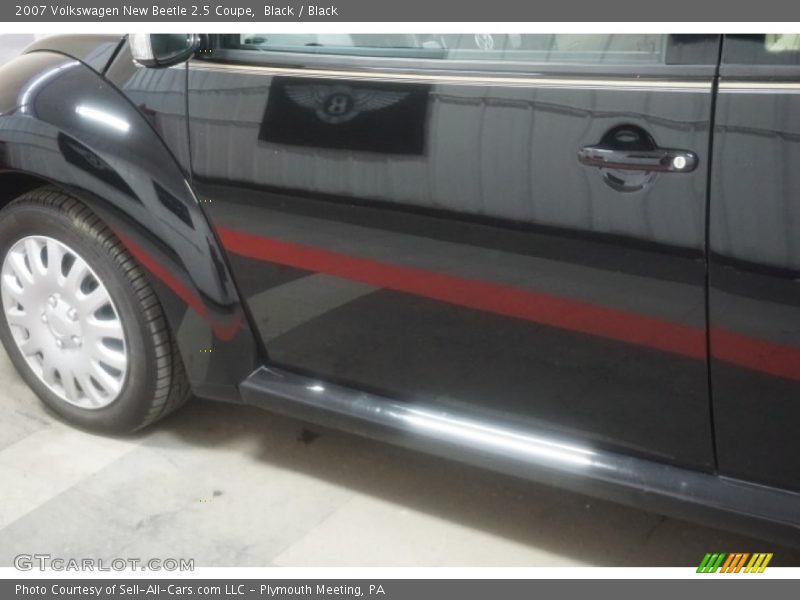 Black / Black 2007 Volkswagen New Beetle 2.5 Coupe