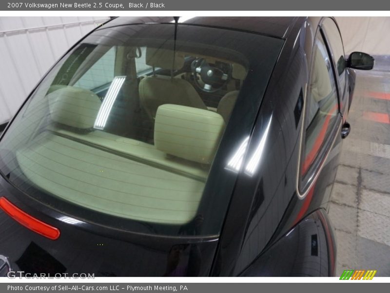 Black / Black 2007 Volkswagen New Beetle 2.5 Coupe