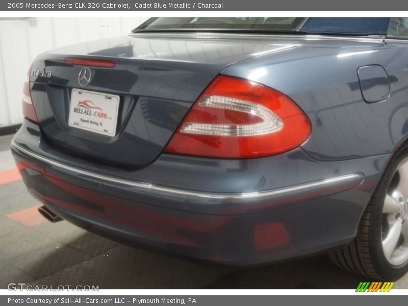 Cadet Blue Metallic / Charcoal 2005 Mercedes-Benz CLK 320 Cabriolet