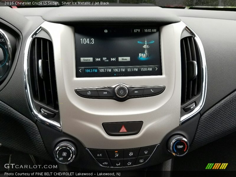 Silver Ice Metallic / Jet Black 2016 Chevrolet Cruze LS Sedan