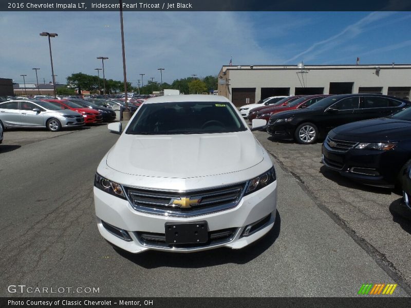 Iridescent Pearl Tricoat / Jet Black 2016 Chevrolet Impala LT