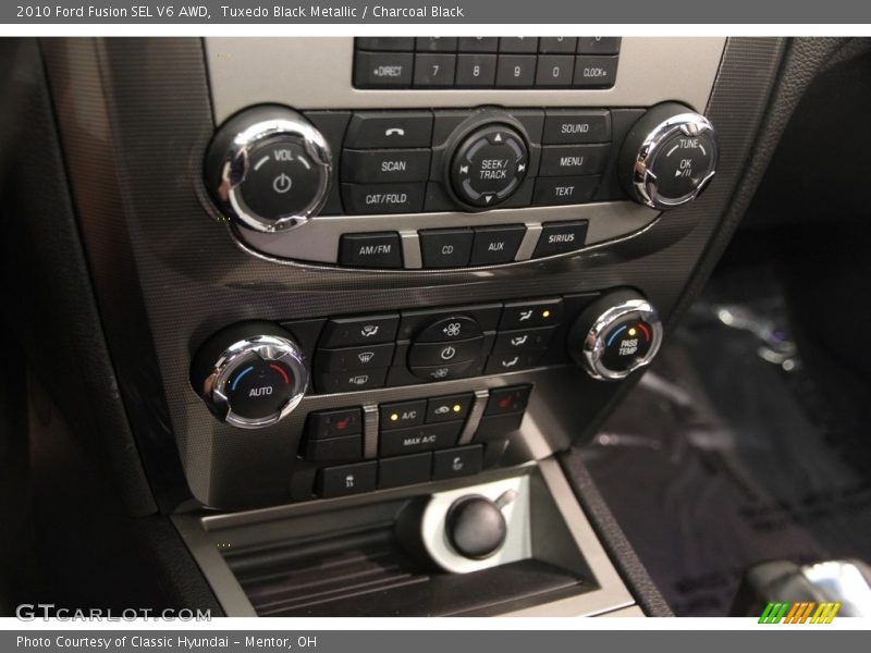 Tuxedo Black Metallic / Charcoal Black 2010 Ford Fusion SEL V6 AWD