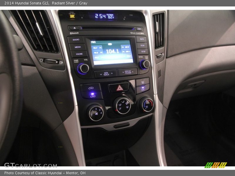 Radiant Silver / Gray 2014 Hyundai Sonata GLS