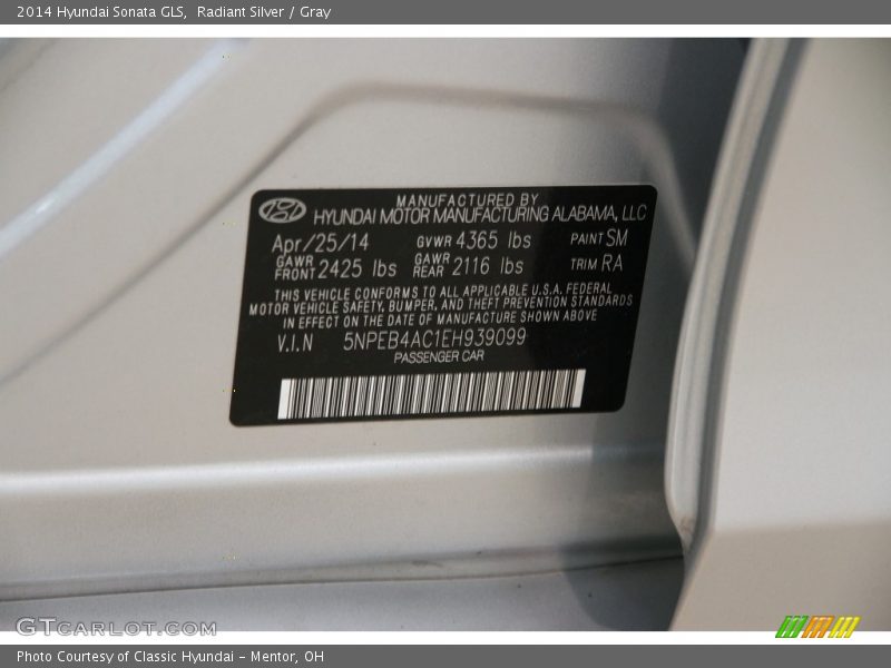 Radiant Silver / Gray 2014 Hyundai Sonata GLS