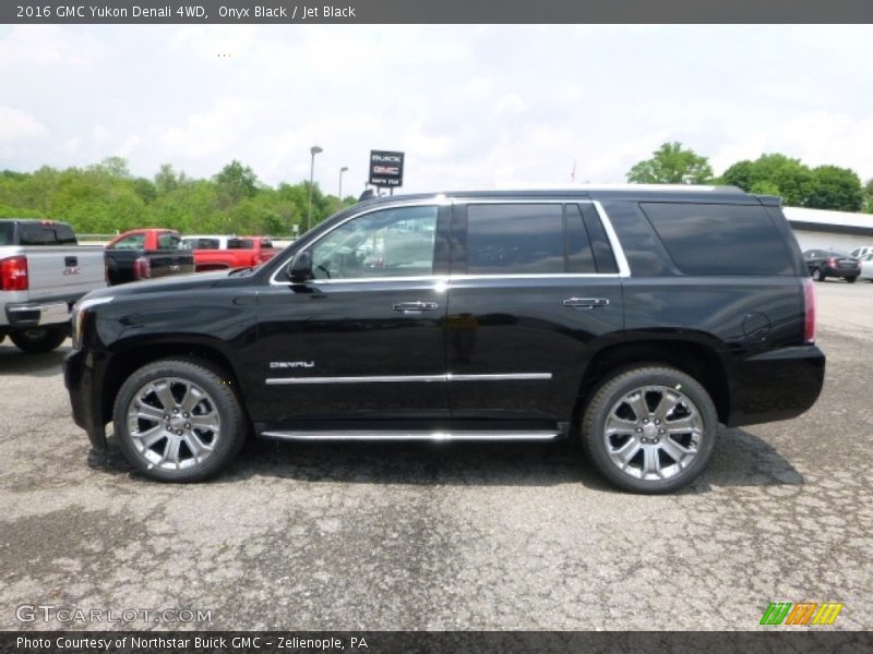 Onyx Black / Jet Black 2016 GMC Yukon Denali 4WD