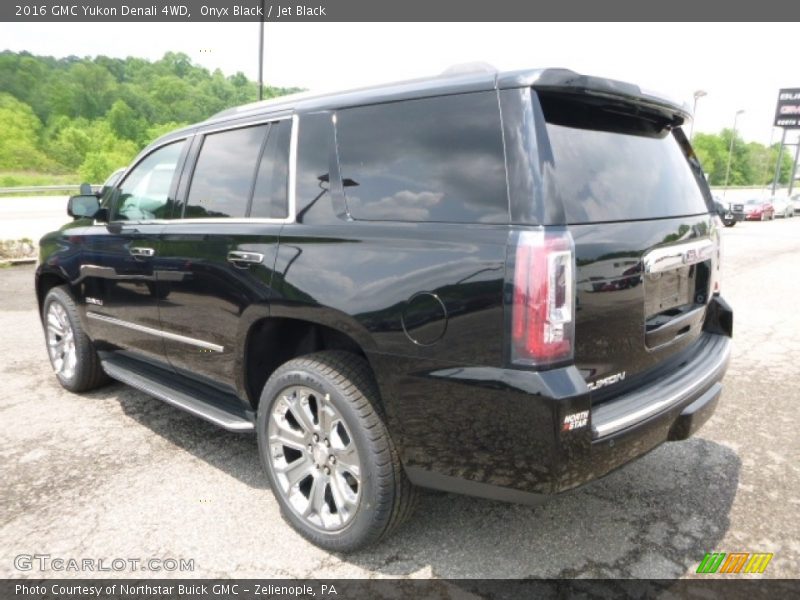 Onyx Black / Jet Black 2016 GMC Yukon Denali 4WD