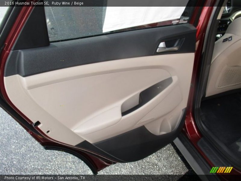 Ruby Wine / Beige 2016 Hyundai Tucson SE