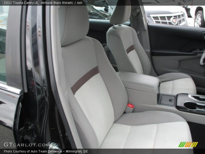 Attitude Black Metallic / Ash 2012 Toyota Camry LE