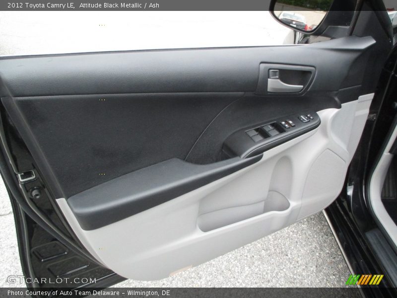 Attitude Black Metallic / Ash 2012 Toyota Camry LE
